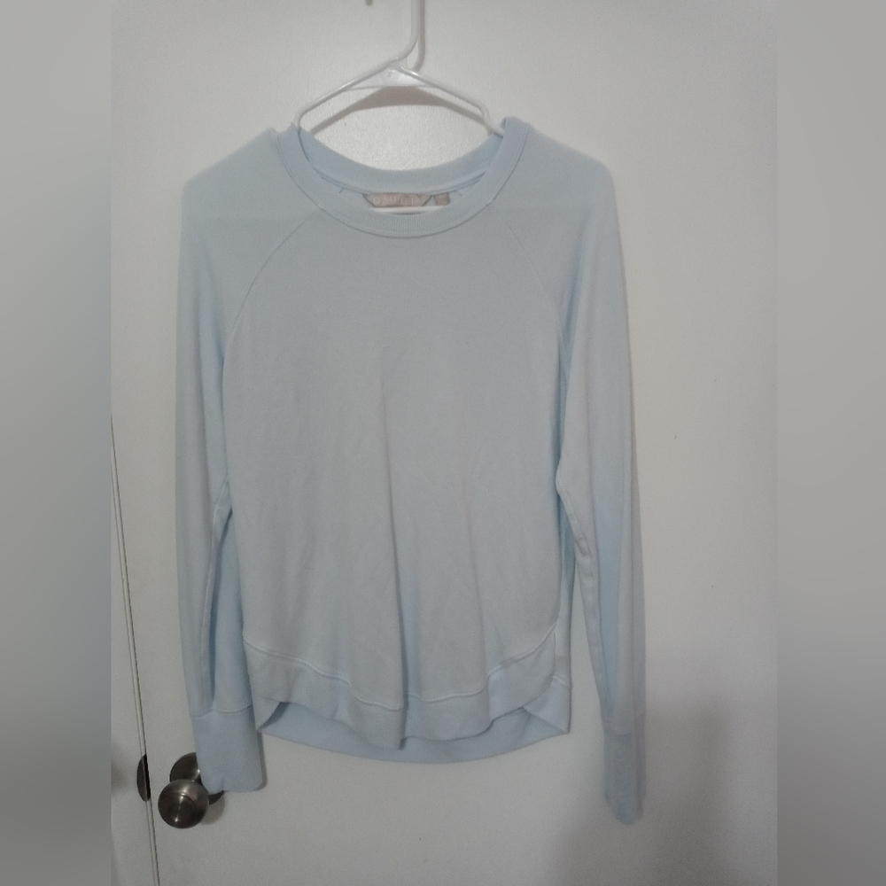 Athleta Baby blue Super Soft Long Sleeve Lightweight Sweatshirt XS